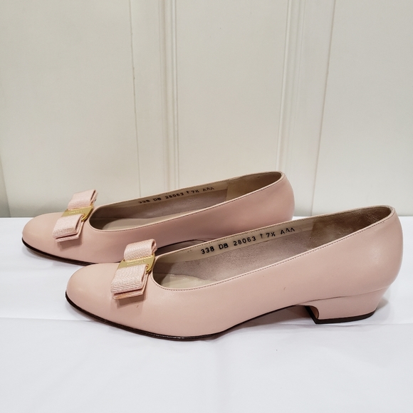 Salvatore Ferragamo Shoes - Picture 12 of 14